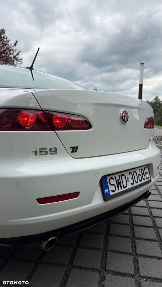 Alfa Romeo 159 1.9 JTDM 16V DPF ti - 30
