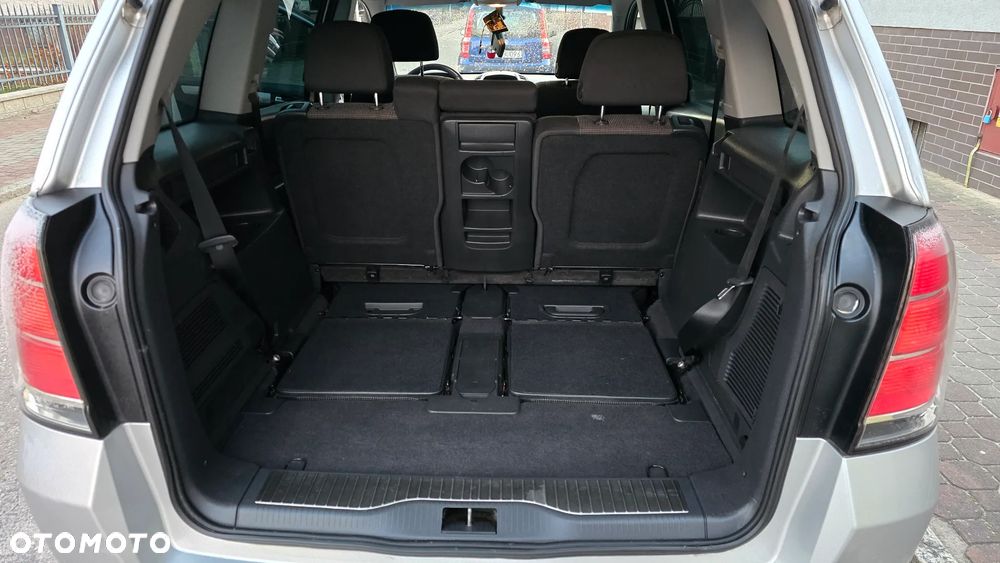 Opel Zafira 1.9 CDTI Sport - 9