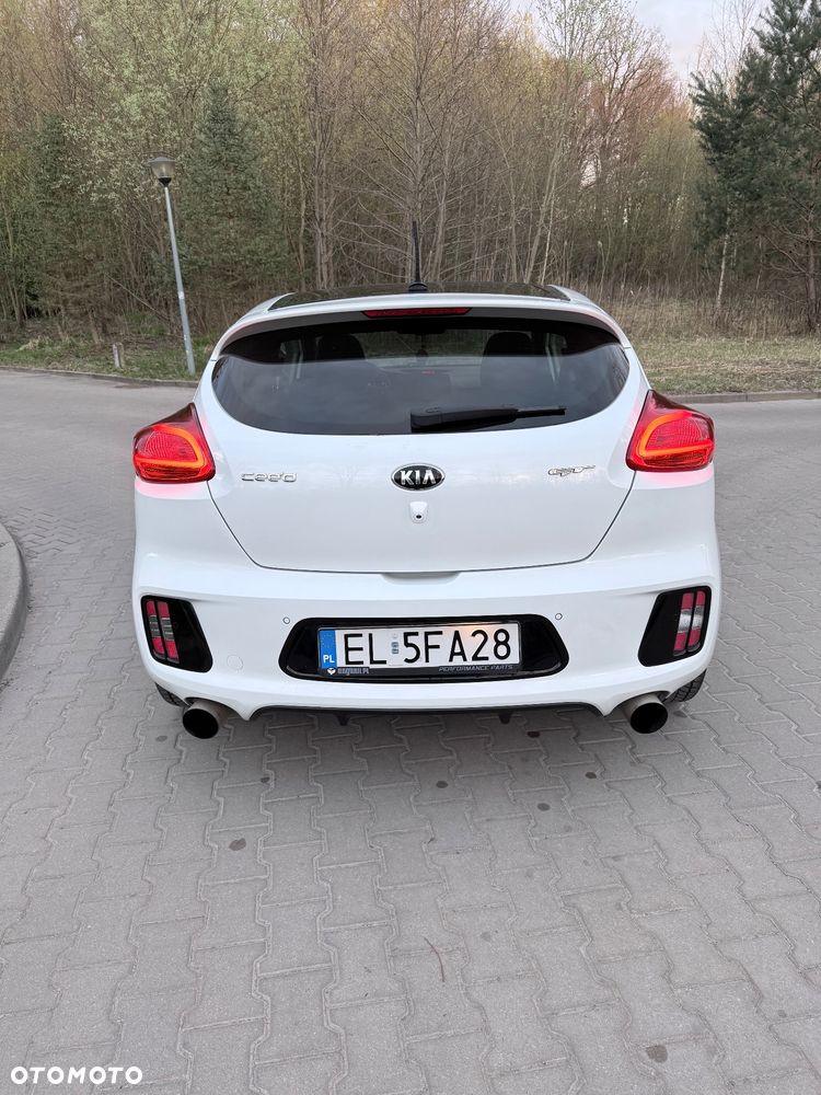 Kia Ceed 1.6 T-GDI GT XL - 6