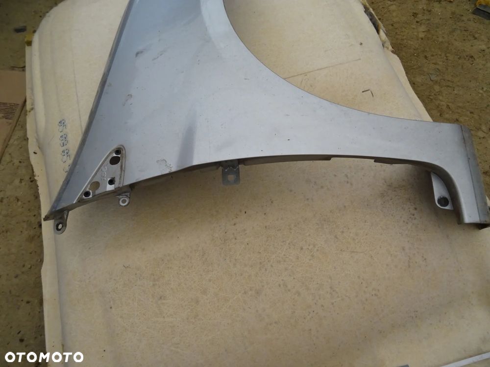 Błotnik Prawy Przód Renault Clio III TED69 - 3