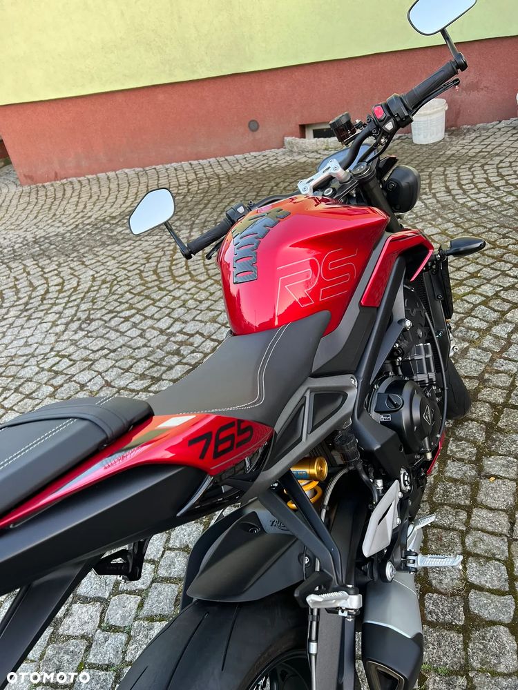 Triumph Street Triple - 4