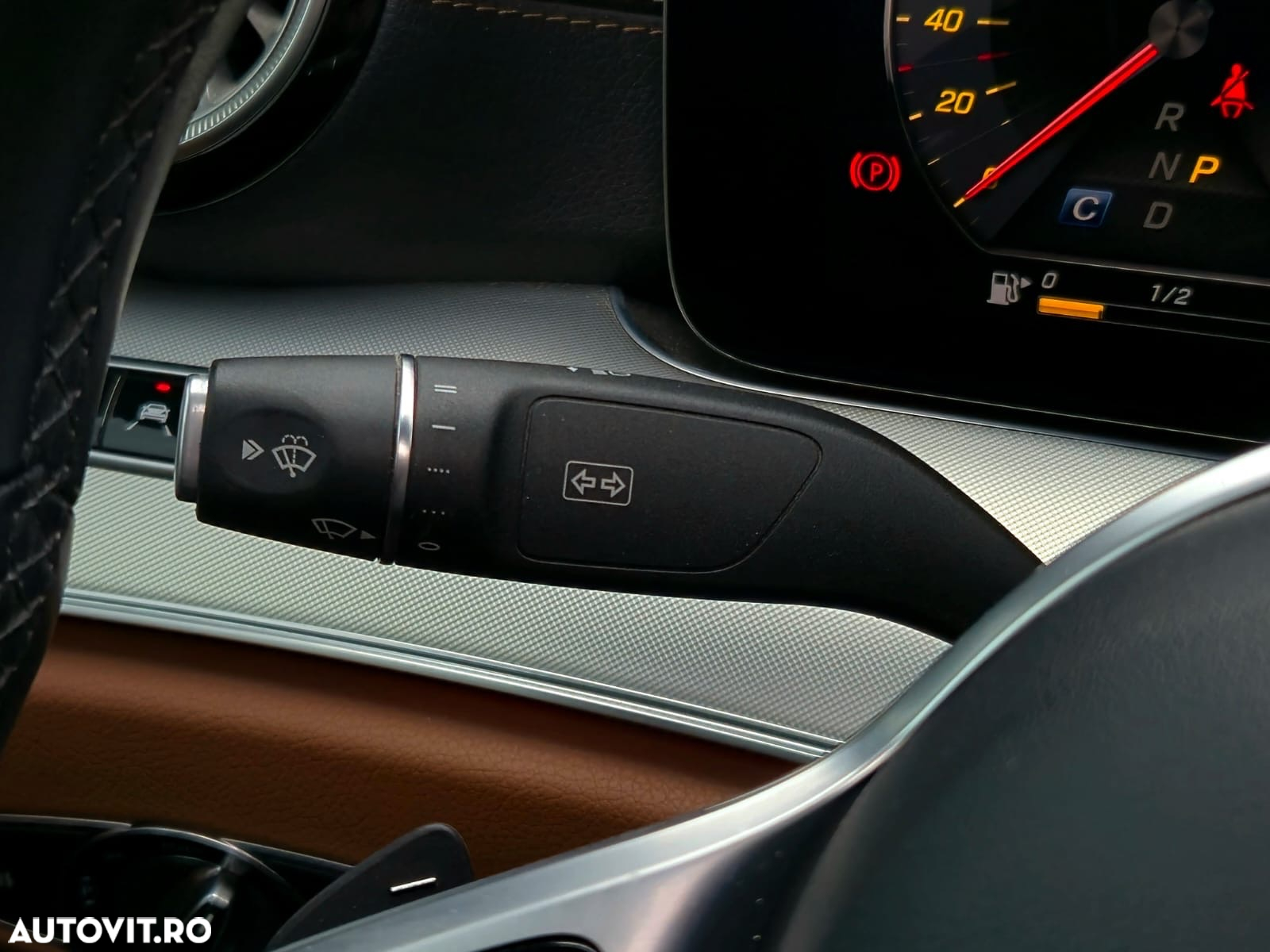 Mercedes-Benz E 220 d Coupe Aut. - 38
