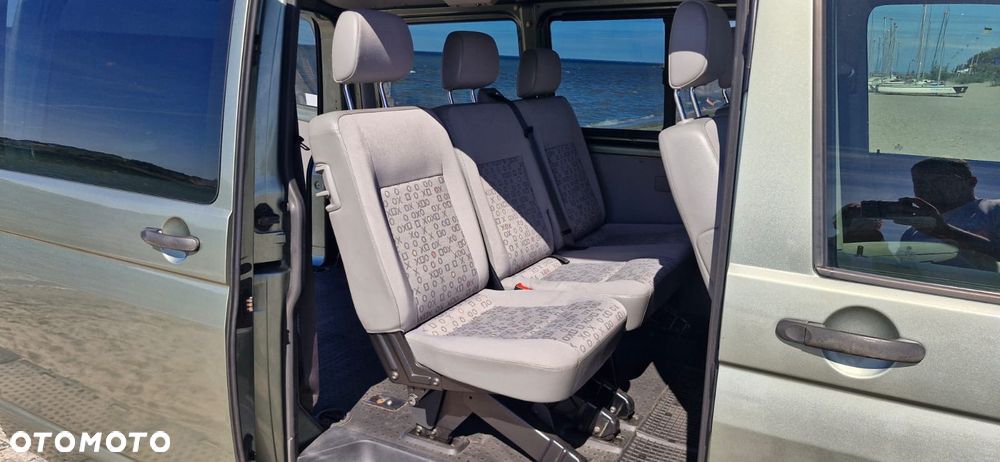 Volkswagen Transporter - 16
