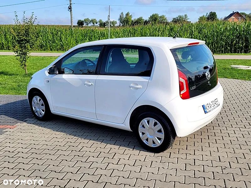 Volkswagen up! - 5