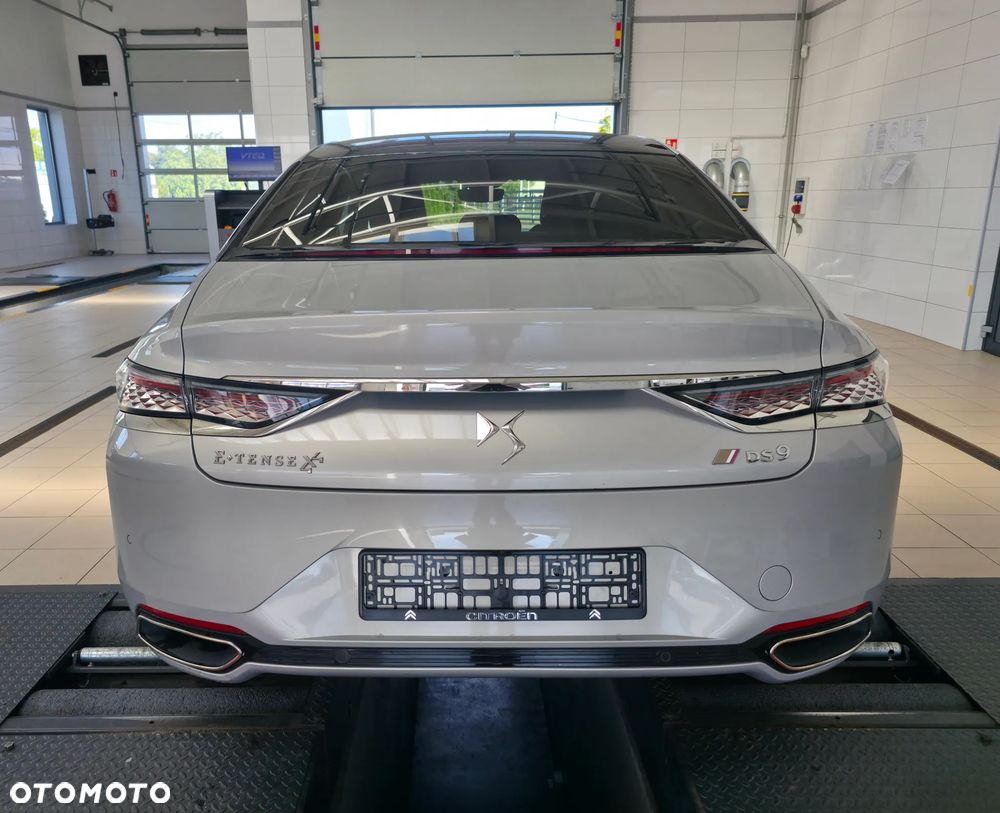 DS Automobiles DS 9 1.6 E-Tense 4x4 Performance Line + - 6