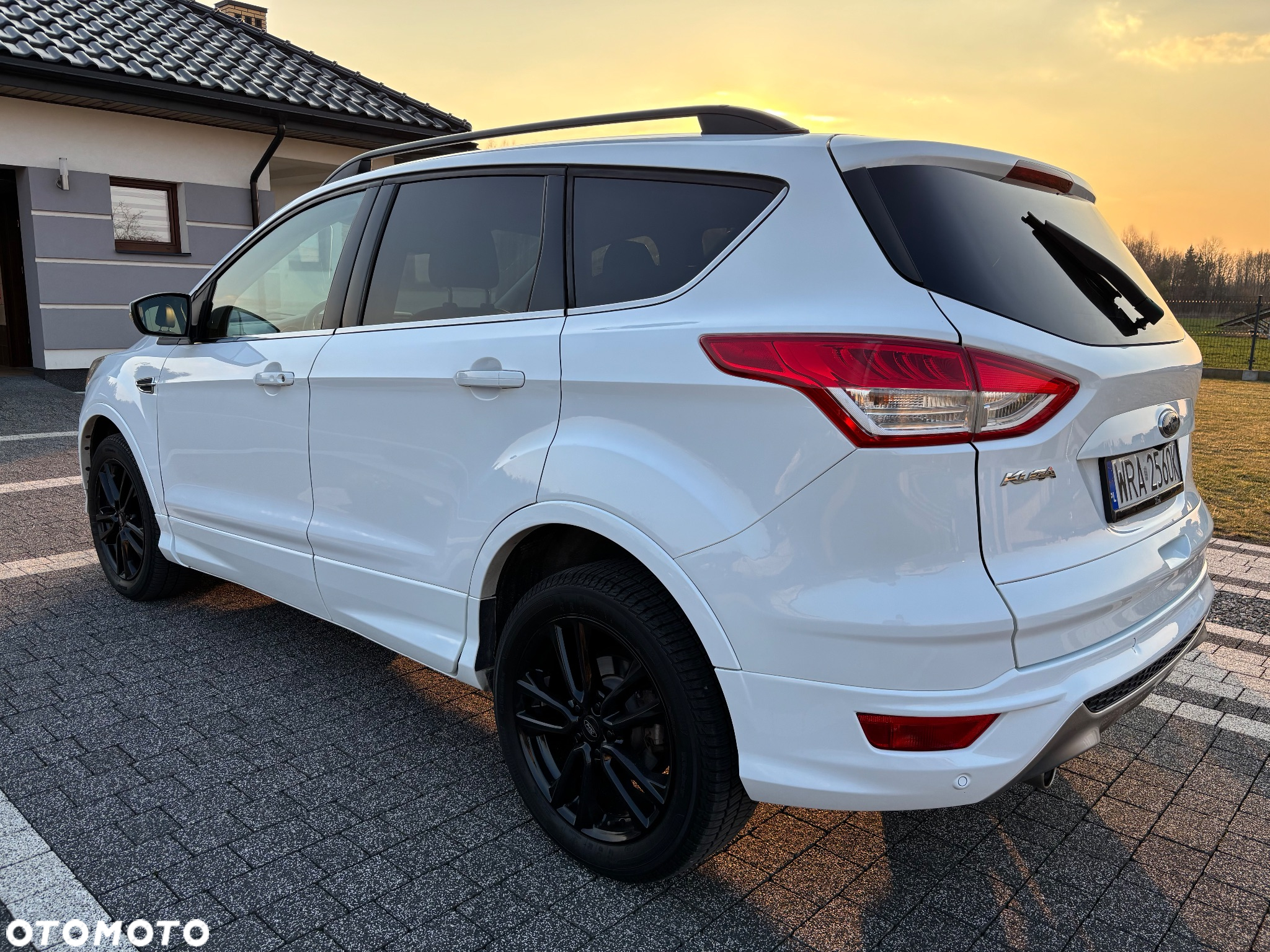 Ford Kuga 2.0 TDCi 4x4 Individual - 13