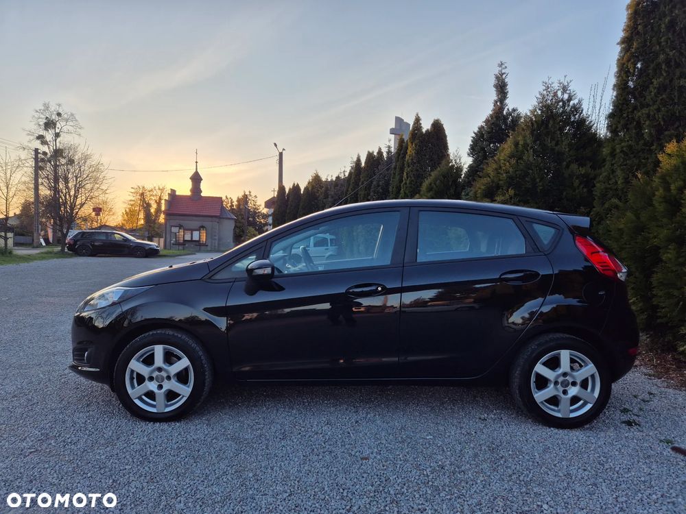 Ford Fiesta 1.25 Celebration - 3
