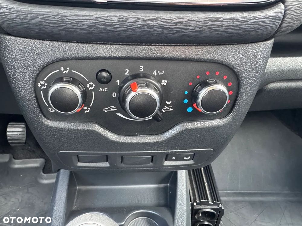 Dacia Dokker 1.5 Blue dCi Laureate - 27