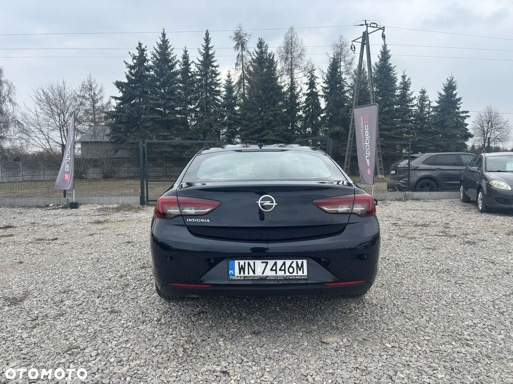 Opel Insignia - 10