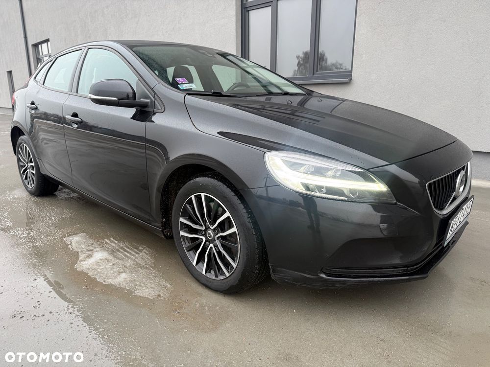 Volvo V40 D3 Drive-E Momentum - 10