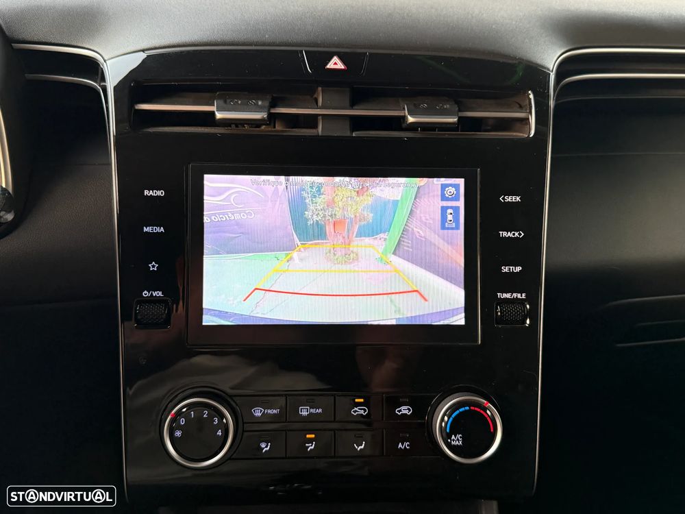 Hyundai Tucson 1.6 CRDi Business - 33