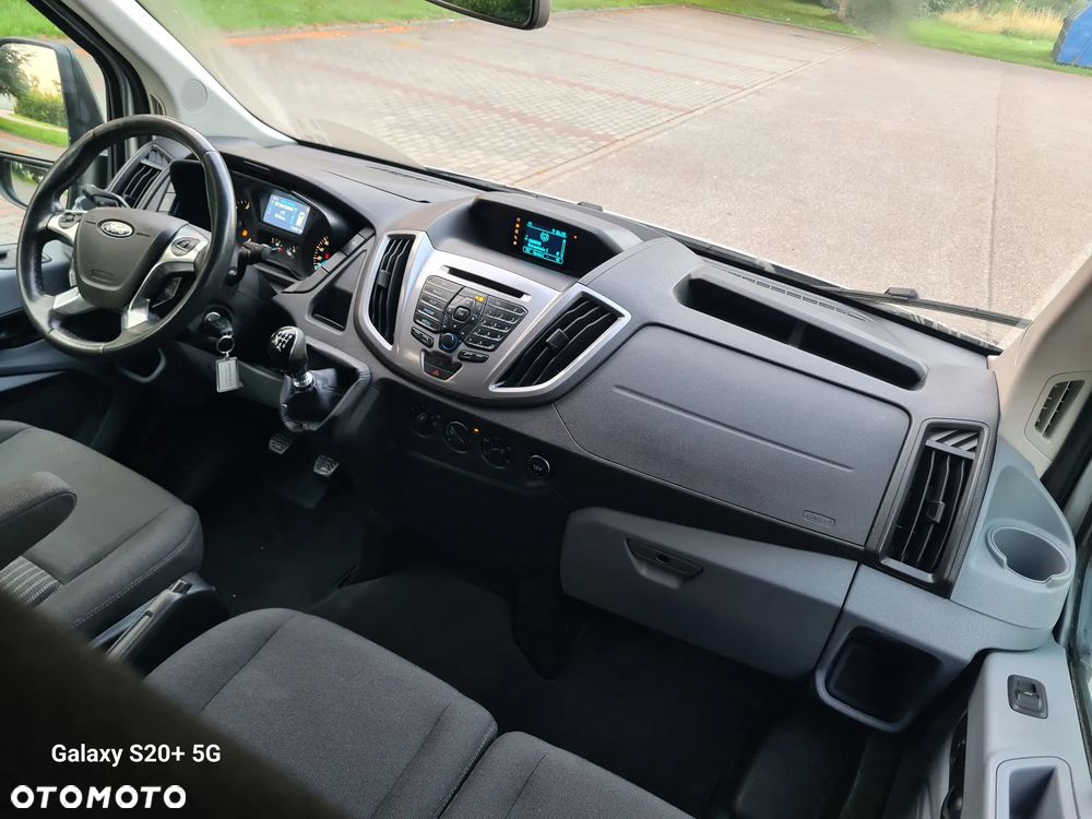 Ford TRANSIT - 11