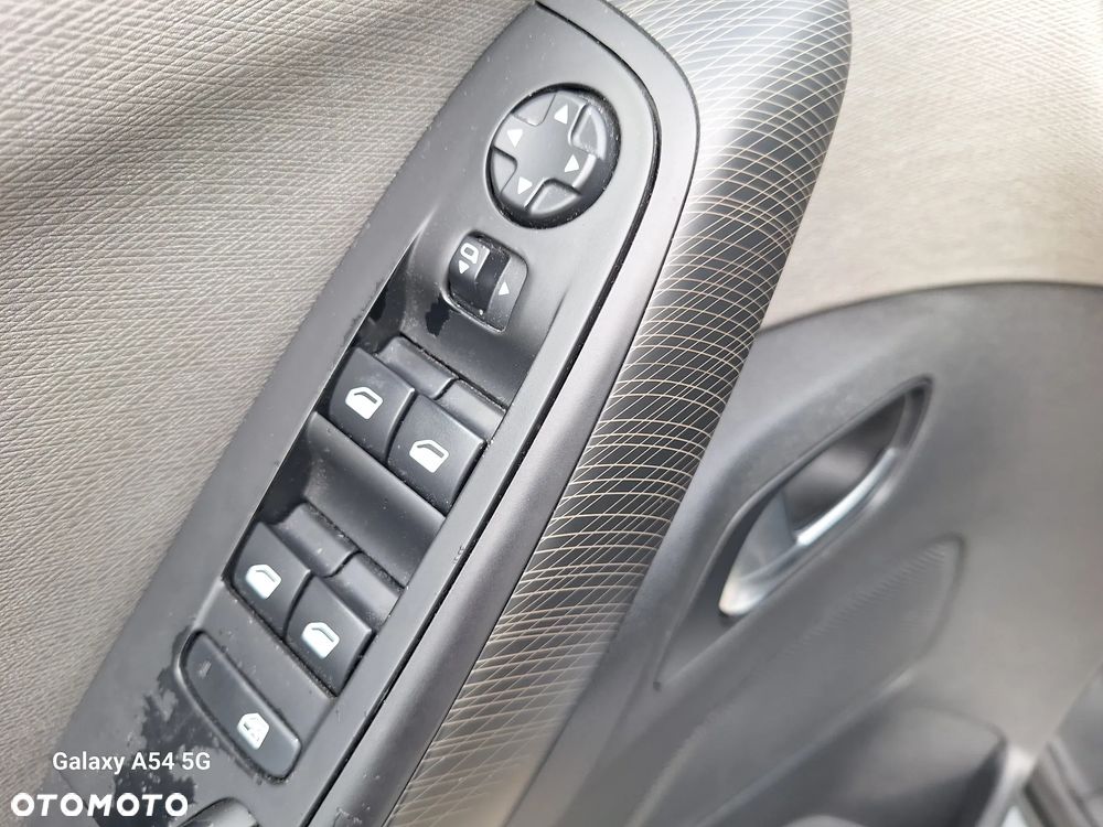 Citroën C4 Picasso 2.0 BlueHDi Intensive - 20