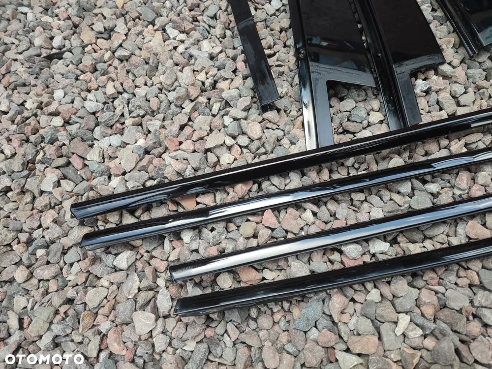 BMW E46 SEDAN ORYGINALNY KOMPLETNY KOMPLET LISTEW OZDOBNYCH SCHADOW-LINE / CZARNY WYSOKI POŁYSK / GLANZSCHWARZ M-PAKIET W DOBRYM STANIE O NR. 51 13 2 695 281 / 51 13 2 695 282 / 51 34 2 695 290 / 51 34 2 695 289 / 51 33 2 695 284 OEM W DOBRYM STANIE - 16