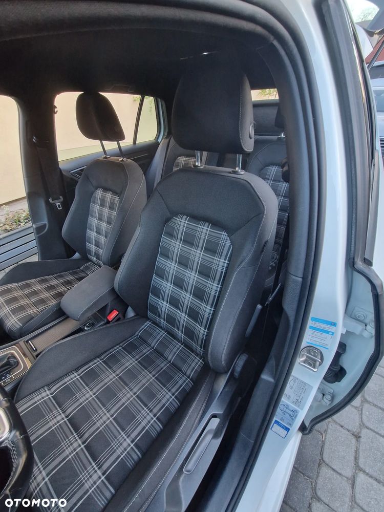 Volkswagen Golf GTD (BlueMotion Technology) DSG - 12