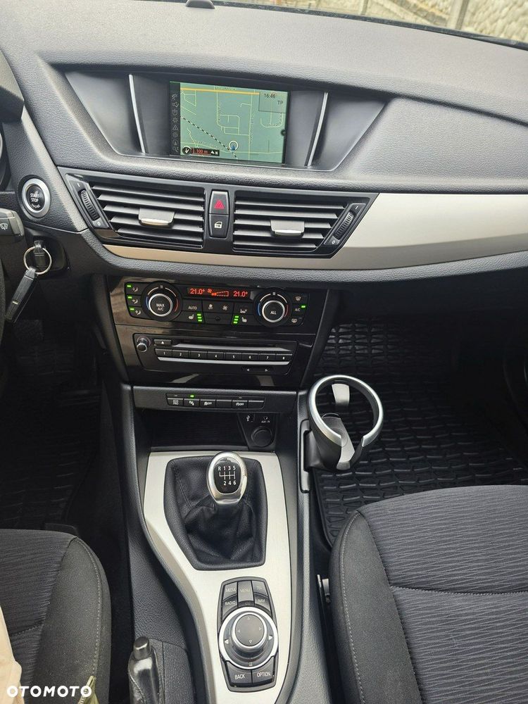 BMW X1 sDrive16d xLine - 20