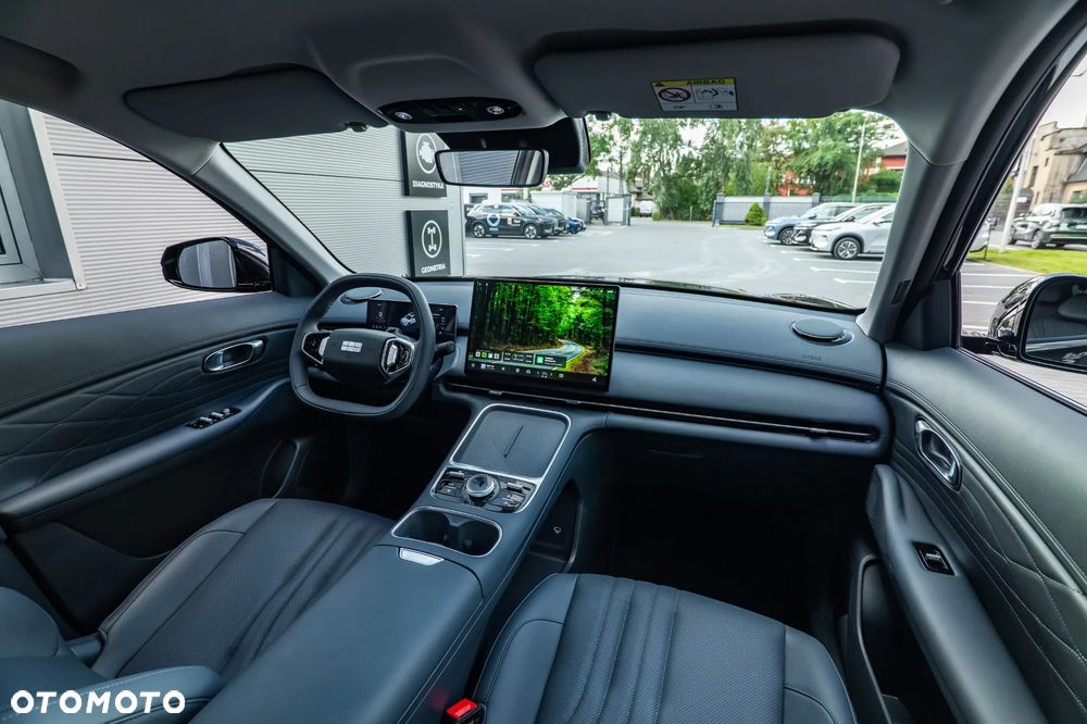 Geely Starray EM-i 1.5 PHEV Pro - 21