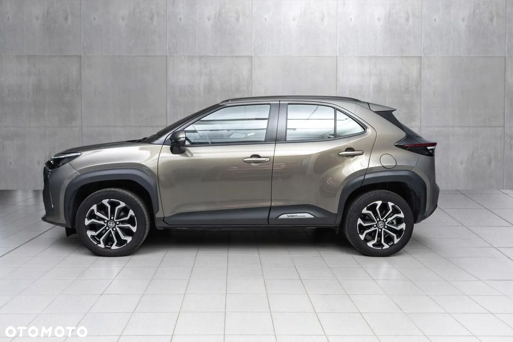 Toyota Yaris Cross Hybrid 1.5 Active - 4