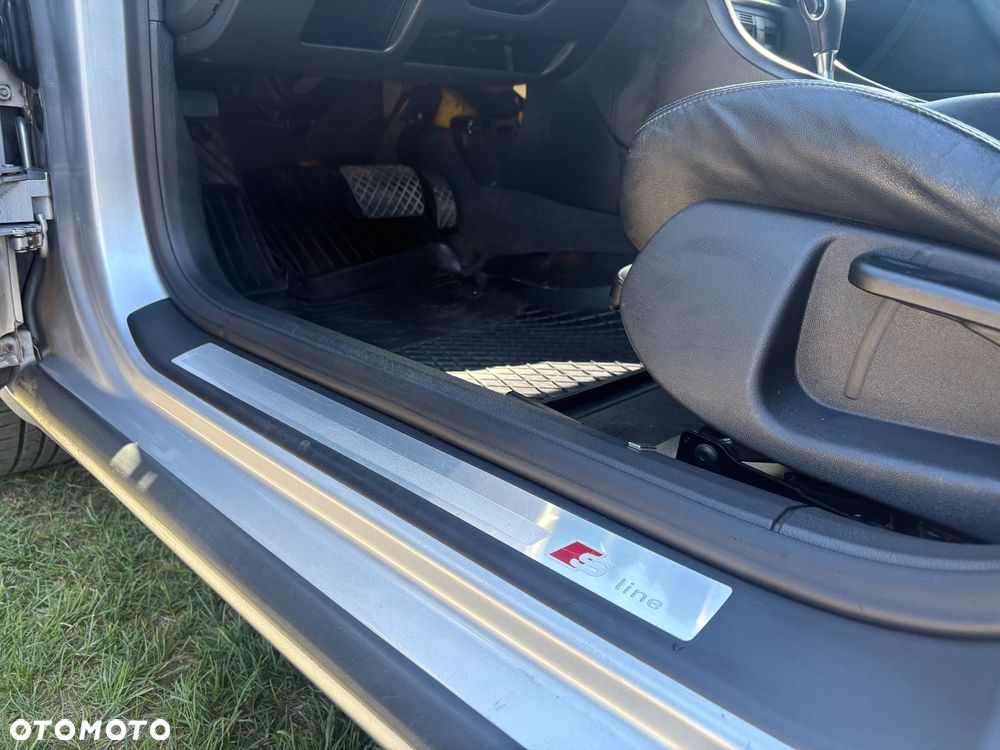 Audi A4 Avant 2.0 TDI Multitronic - 19