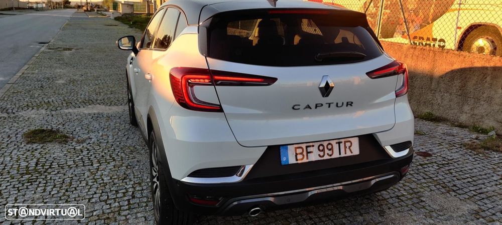 Renault Captur 1.5 dCi Initiale Paris EDC - 14