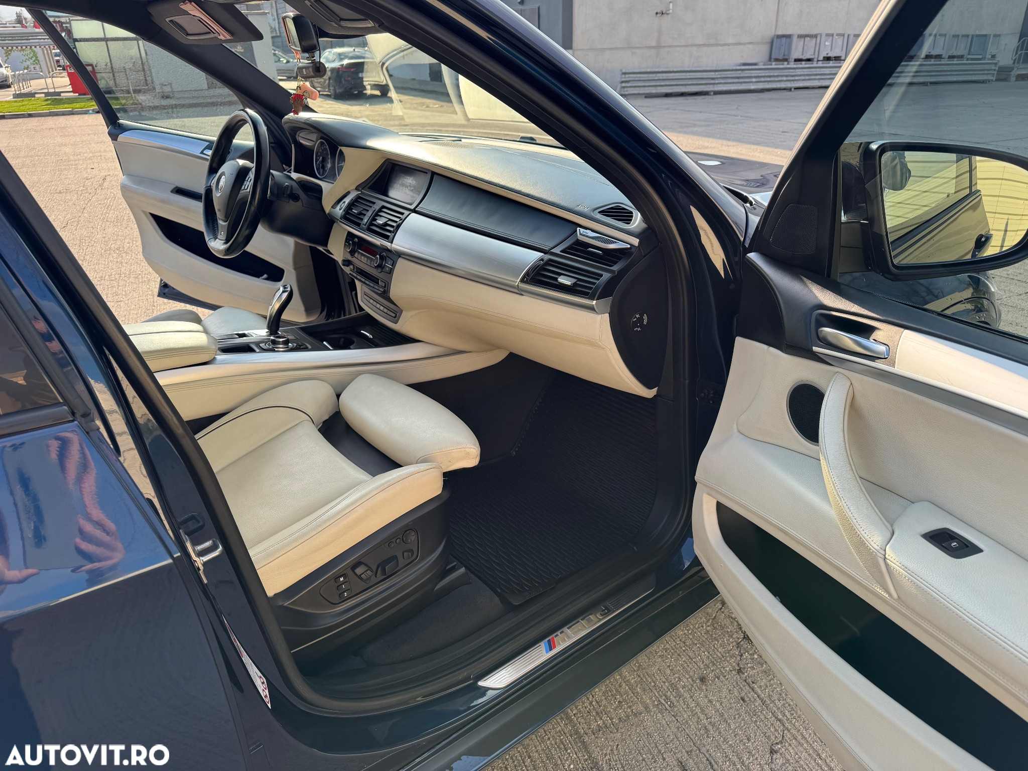 BMW X5 M M50d - 14