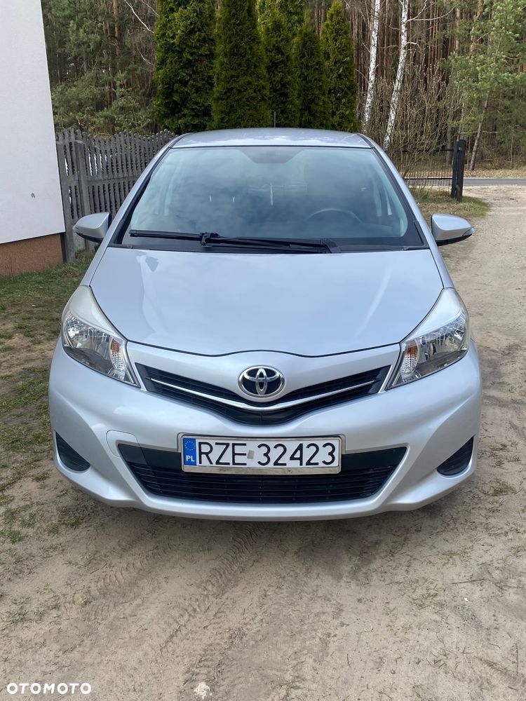 Toyota Yaris - 1