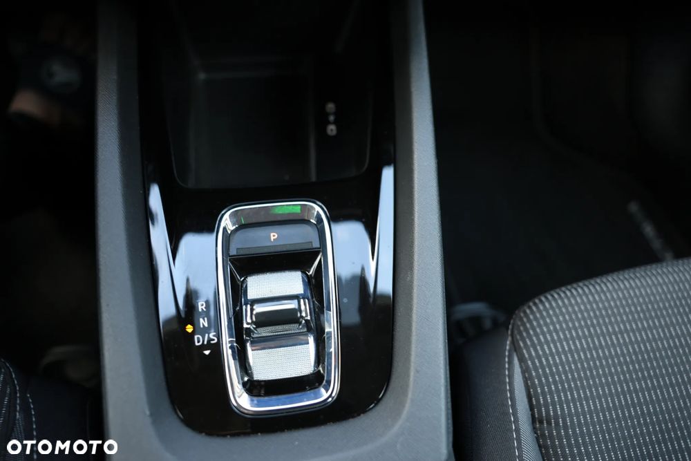 Skoda Octavia 2.0 TDI DSG Edition - 24