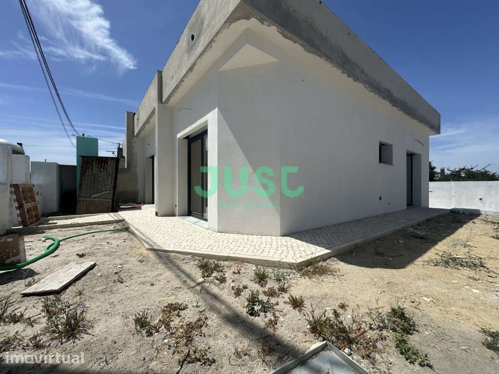 Moradia T2, térrea em Fernão Ferro - Pinhal General. - Grande imagem: 2/18