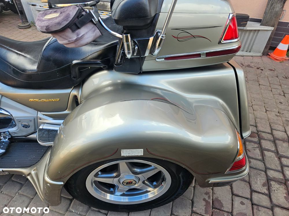 Honda GL - 19