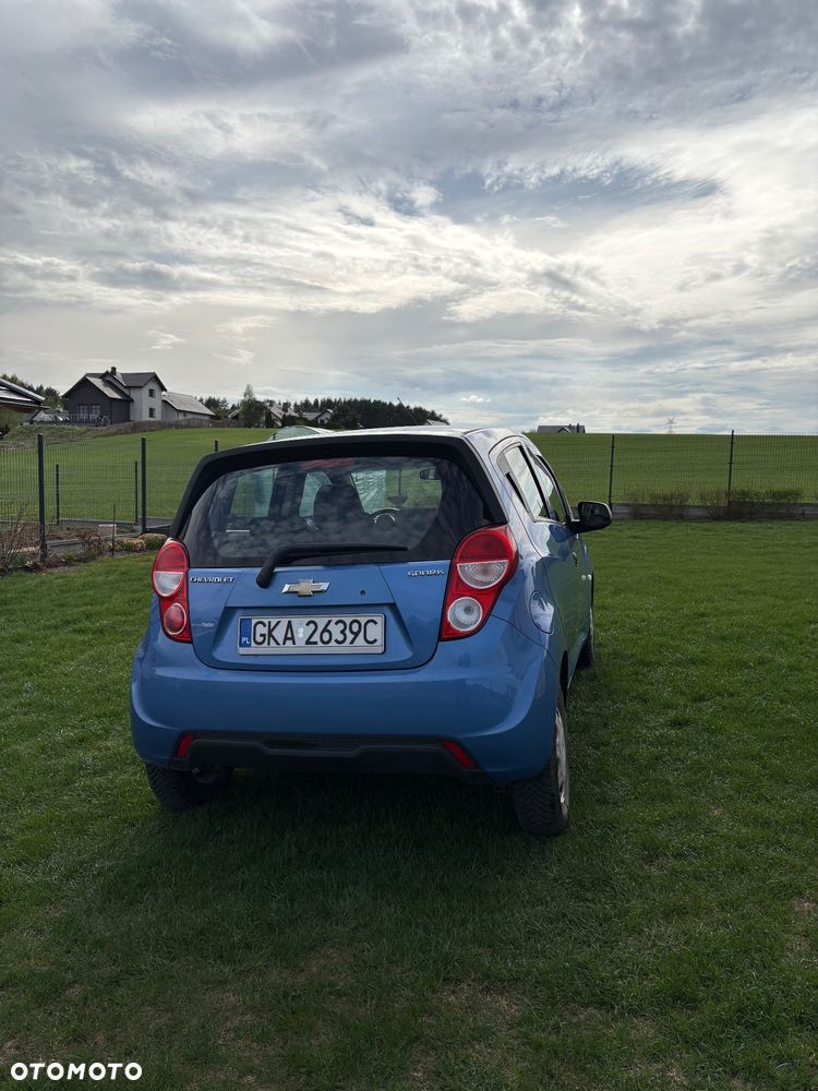 Chevrolet Spark 1.0 Base - 2