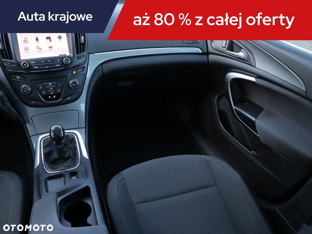 Opel Insignia - 10