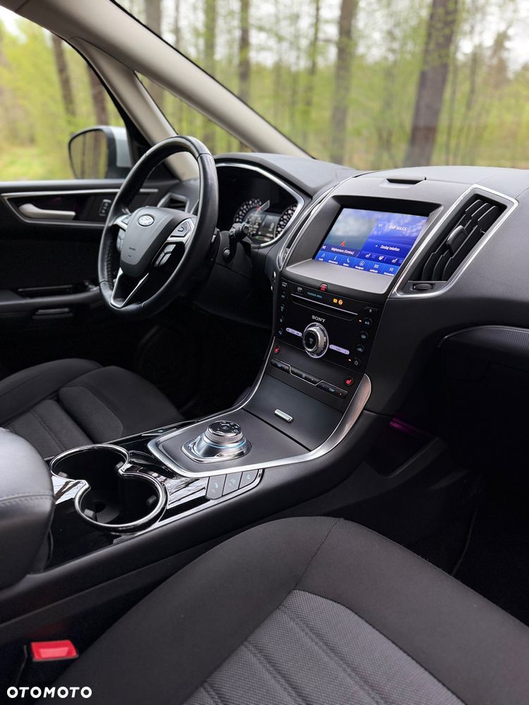 Ford S-Max 2.0 EcoBlue Titanium - 19