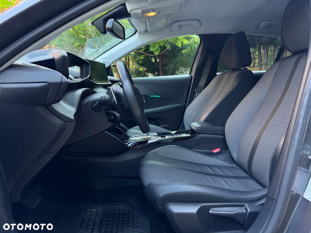 Peugeot 208 PureTech 100 EAT8 Allure Pack - 15