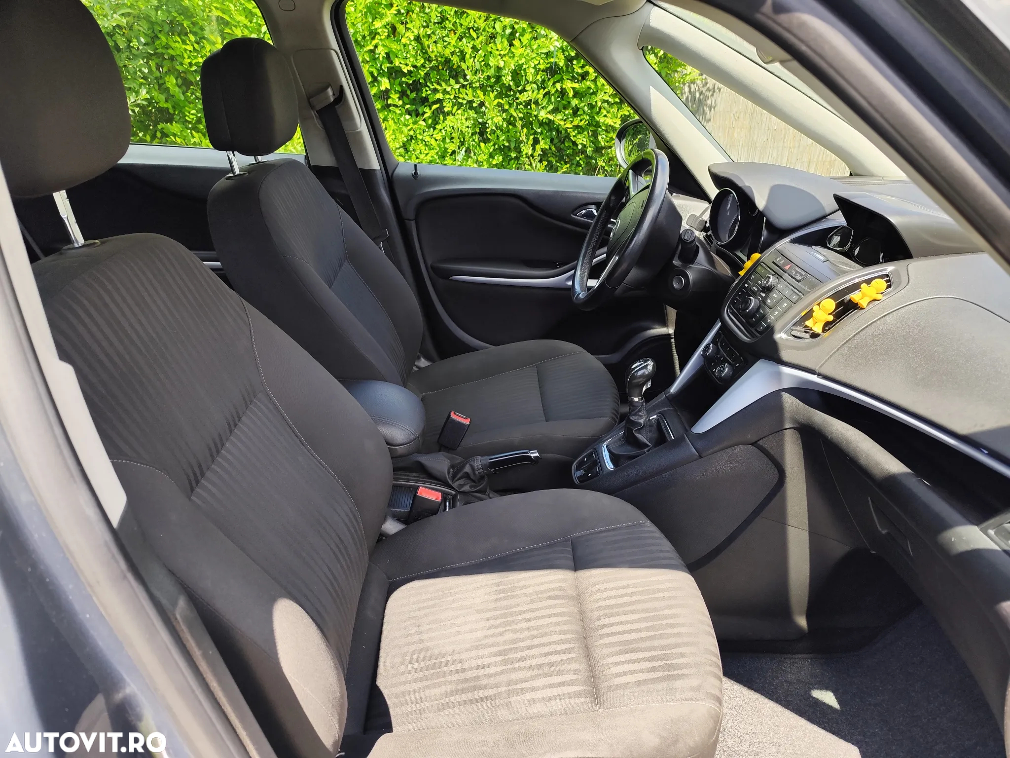 Opel Zafira Tourer 2.0 CDTI Edition - 10