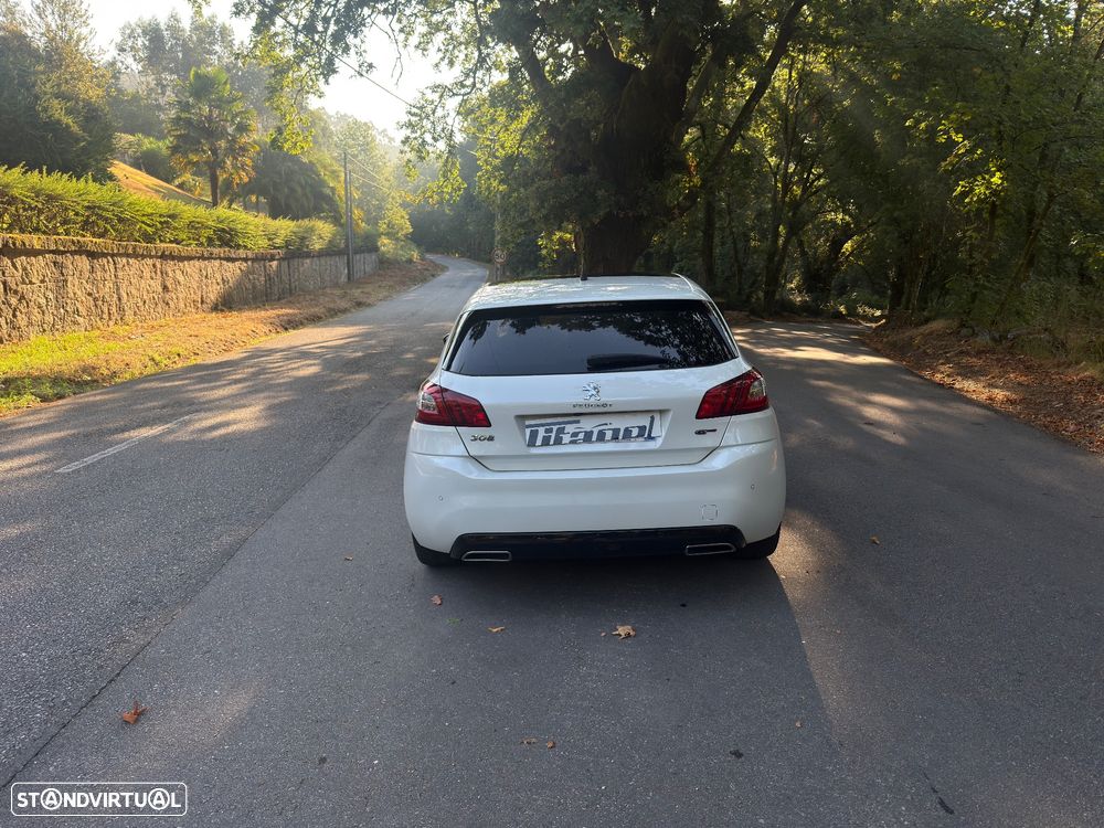 Peugeot 308 BlueHDi FAP 180 EAT8 Stop & Start GT - 32