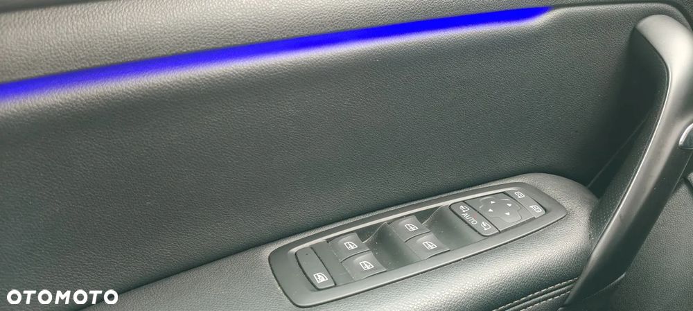 Renault Megane 1.2 Energy TCe Business - 38