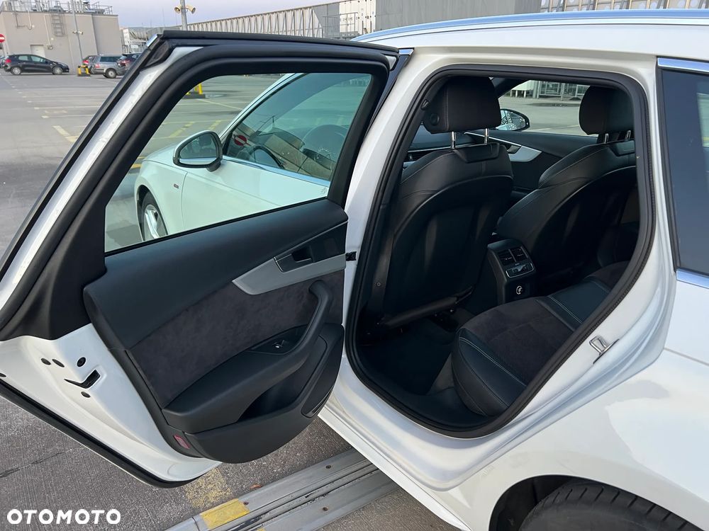 Audi A4 Avant 45 TDI quattro tiptronic S line - 28