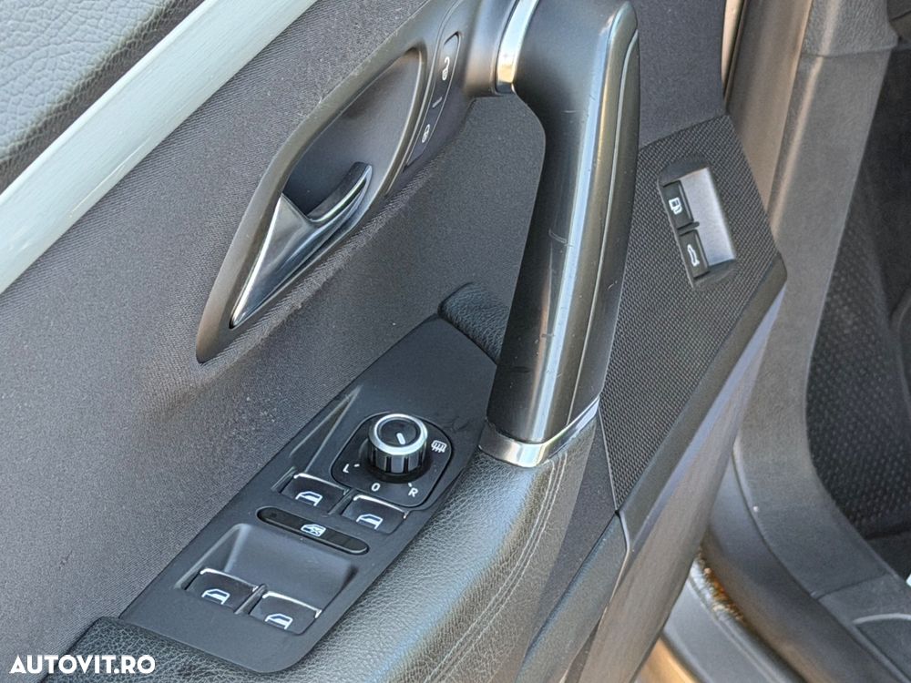 Volkswagen Passat CC 1.8 TSI Exclusive - 18