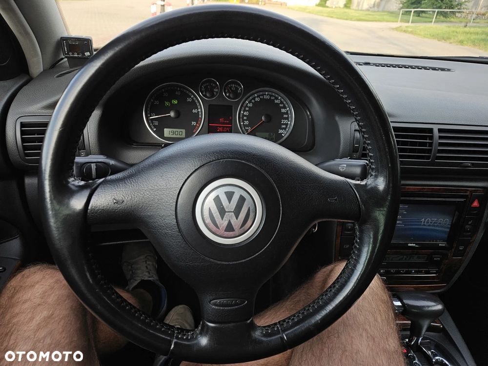 Volkswagen Passat 1.8T Highline Tiptr - 8