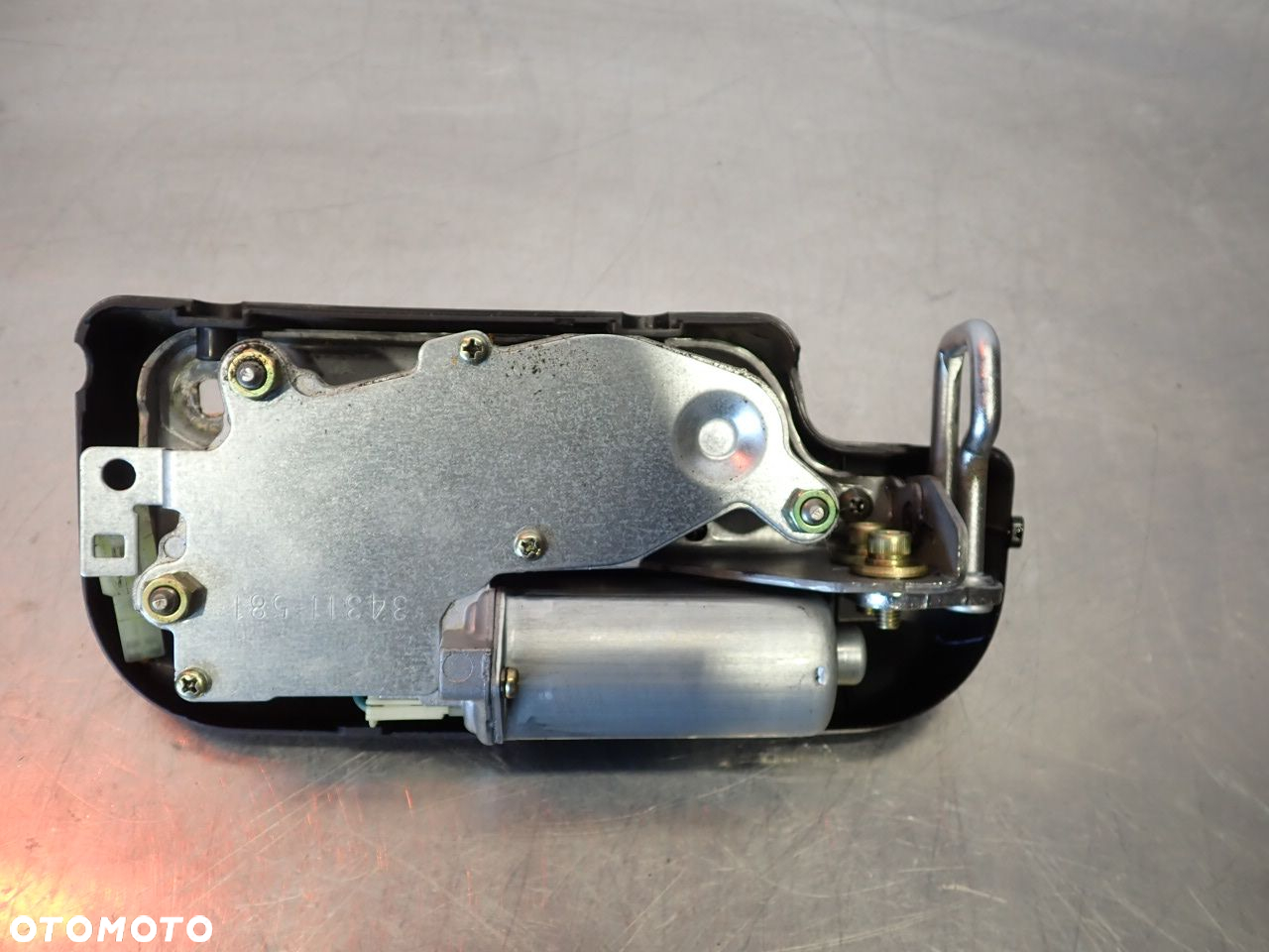 SILNICZEK WYCIERACZKI TYLNEJ HONDA CR-V I LIFT 34311-581 - 7