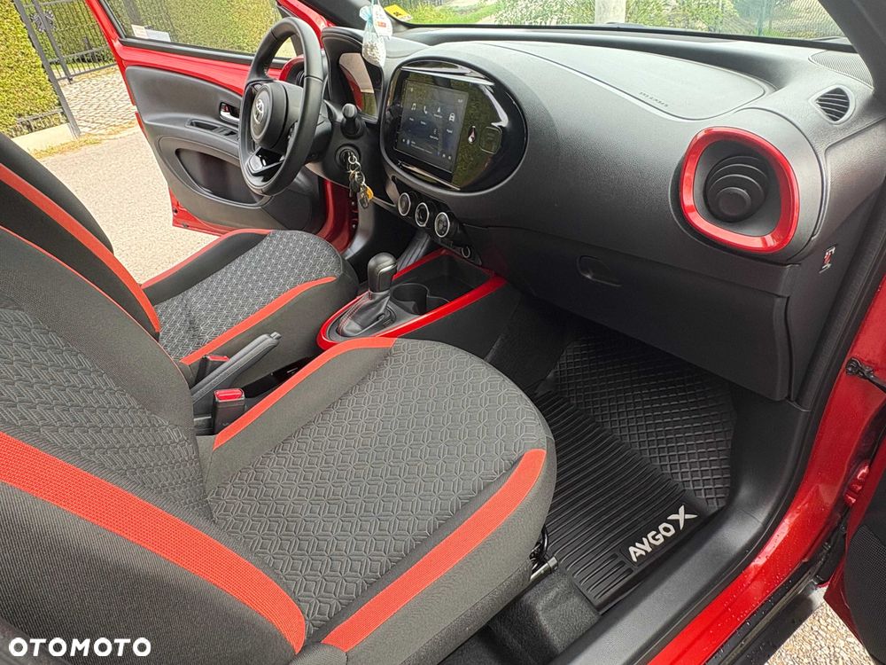 Toyota Aygo X - 6