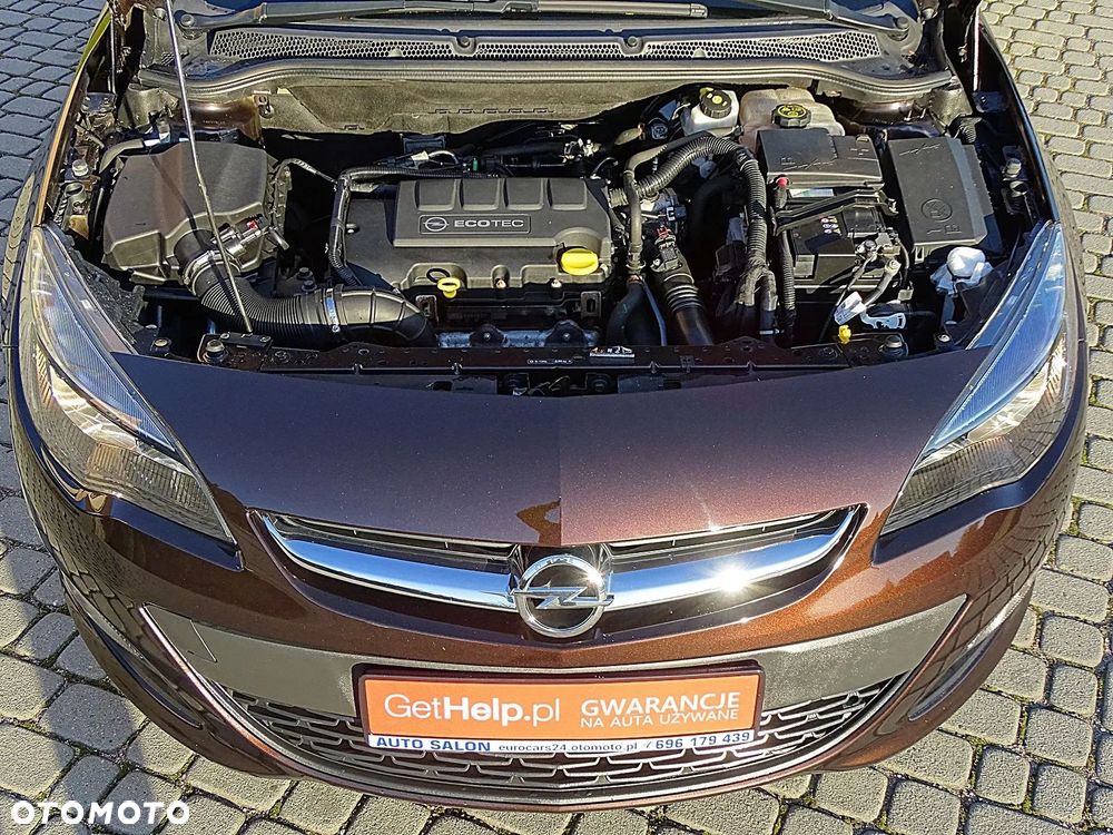Opel Astra 1.4 Turbo Cosmo - 27
