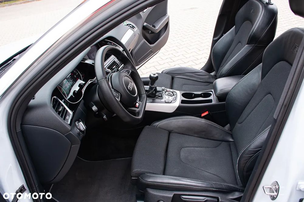 Audi A4 2.0 TDI Sport - 26