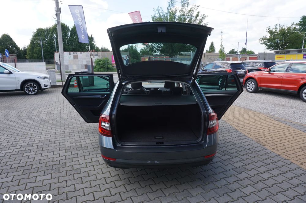 Skoda Octavia 2.0 TDI DSG Soleil - 15