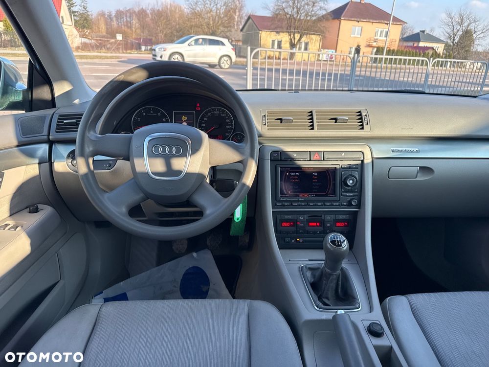 Audi A4 Avant 1.8T Quattro - 10