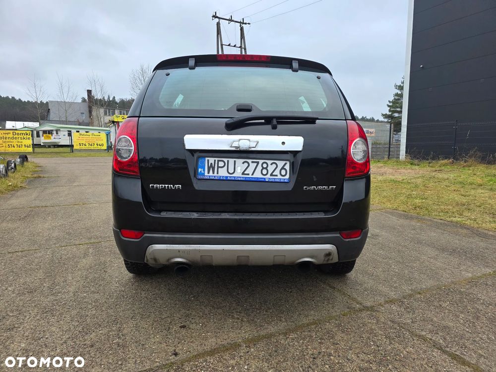 Chevrolet Captiva 2.0 d LT base 5os - 4