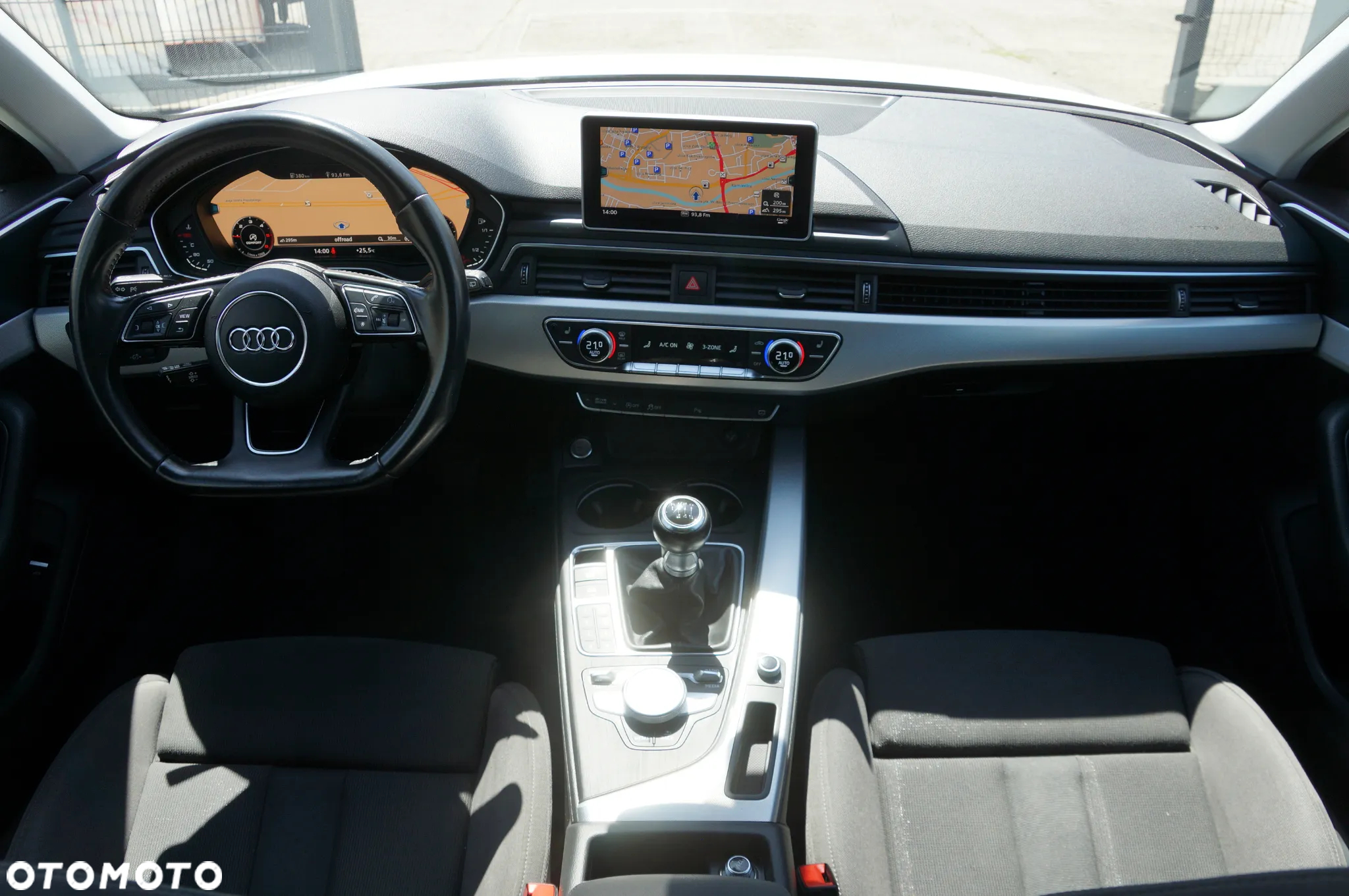 Audi A4 Avant - 11