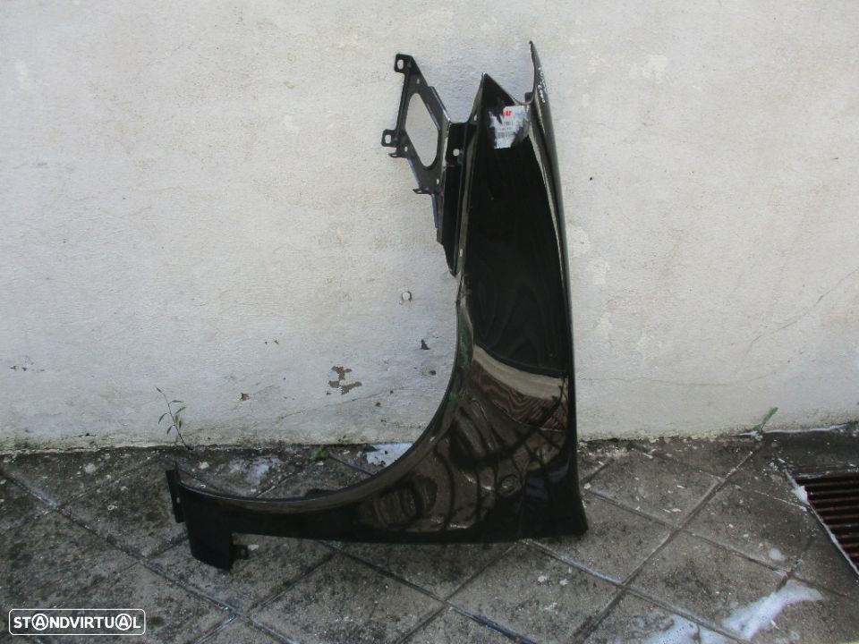 Guarda Lamas Fiat Punto 1999 a 2003 Esquerdo - 3