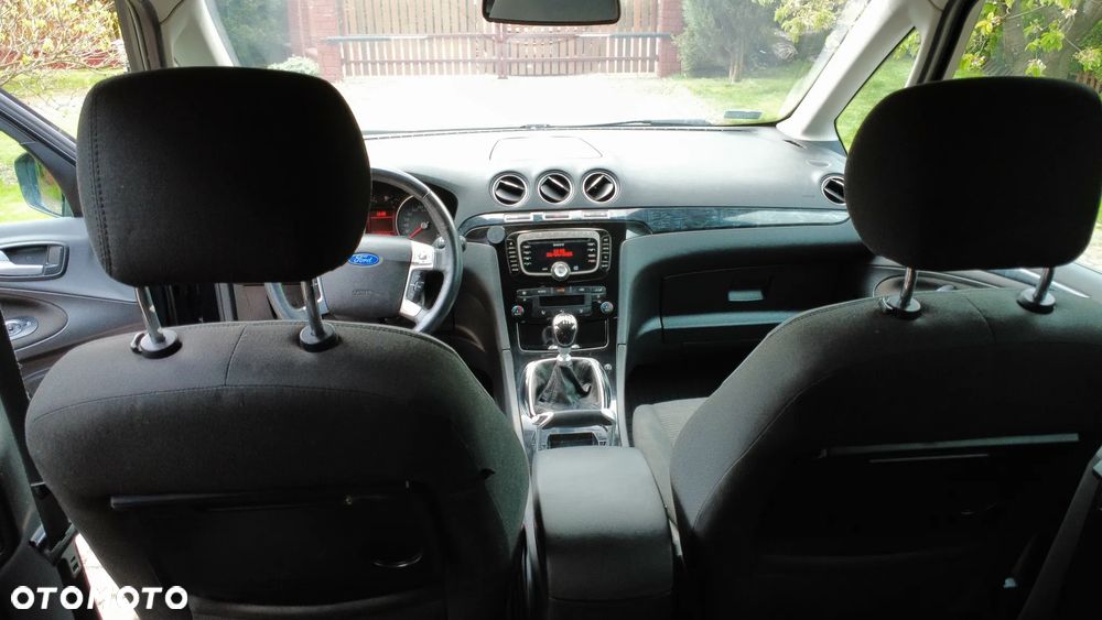 Ford Galaxy 2.0 TDCi Ghia - 14