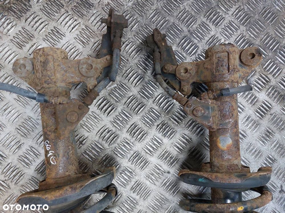 AMORTYZATOR + SPRĘŻYNA LEWY PRZÓD + PRAWY PRZÓD NISSAN PRIMERA P12 1.8 16V - 4